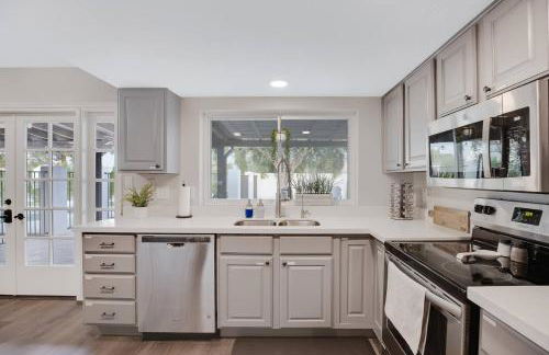 Free heated pool!/Gorgeous 4 BR spring break home - Foto 17