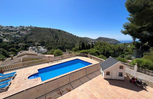 Spacious Child Friendly Villa in Moraira with Seaview - Foto 7