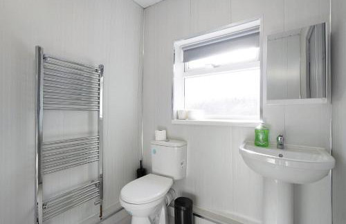 Comfortable 2BR Home 10 Min to Durham Cathedral - Foto 29