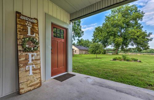 Spacious Apt Overlooking AR River Near Dtwn! - Foto 22