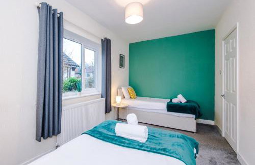 3BR Home Sleeps 6 Perfect for Short and Long Term Stays - Foto 41