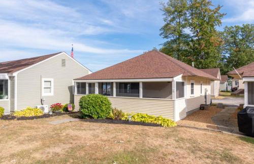 Sunny Shores - Lake days, Pool dips & Concerts - Foto 25