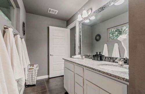 Hot Tub Deck BBQ Grill Patio Dog Friendly - Foto 62