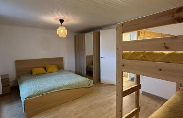 Casa con parra de uva y paz - Foto 13