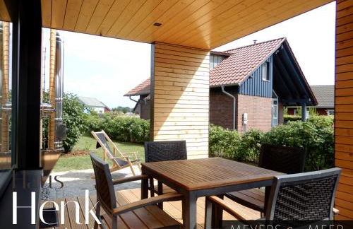 Schickes Holzchalet "HENK" - mit Kamin - Ostsee Strand 500m - 4 Personen - by "Meyers am Meer" - Photo 11