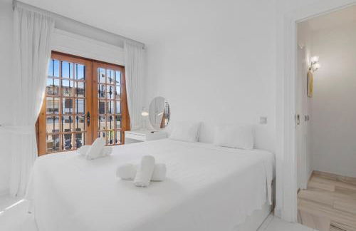 La Campana apt with pool by Costarentals - Ref 60 - Photo 32