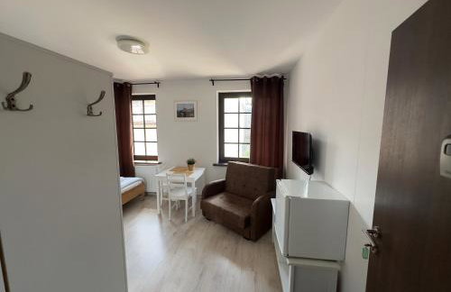 Willa BROWAR - Komfortowe Pokoje w Centrum - Foto 25