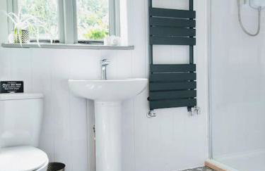 TAIL END: Bijoux Broads & Beach Base! Now with TV! - Photo 39