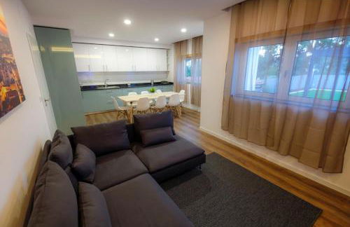 Cozy Apartment With Garden - Photo 19