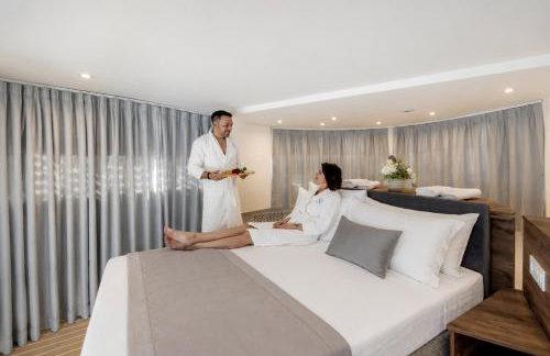 Luxury Floating Apartment - Amor - Photo 18