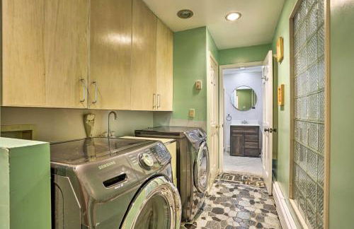 Charming Saylorsburg Retreat with Game Room and Patio! - Foto 30