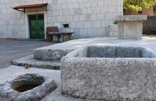 Luxury stone apartment Matijević - Photo 4