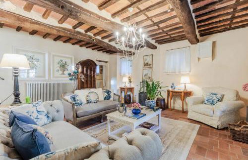 Dimora delle Camelie, a traditional stylish house - Foto 37