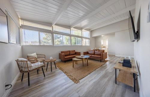 Spacious 2-Bedroom Duplex in Beverly Hills Residential Area - Foto 11