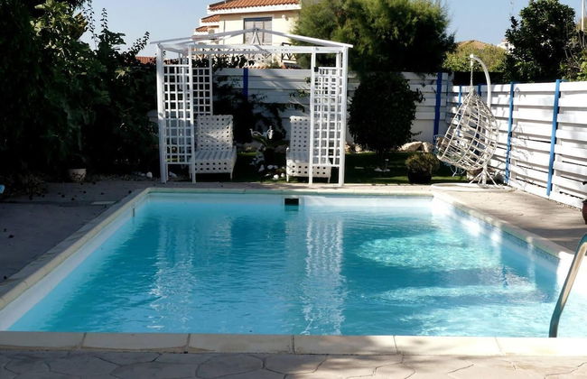 2bed Villa - Private Pool - Steps From the Beach! - Foto 1