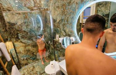 Christine Studios - Photo 23