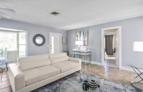 Beach Retreat Downtown Hot Tub - Foto 12