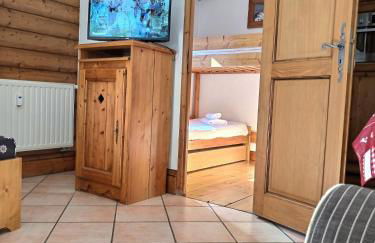 Au cœur de Chamonix – La Ginabelle, Calme avec Piscine, Sauna & Garage - Photo 9