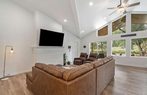 Welcome! 4 bedroom (6 bed) 3 bath River House - Foto 3