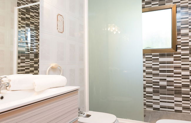 Holiday Home Private Swimming Pool Quietly Located Near Lloret de Mar - Photo 12