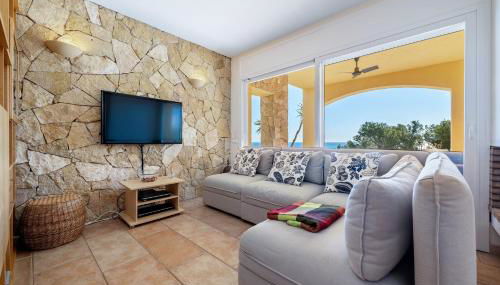 The beauty of Cala Tamarit - Foto 5