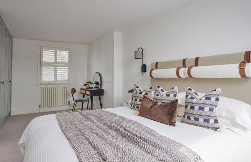 Luxury Fulham Townhouse with a Bar & Games Room - Foto 37