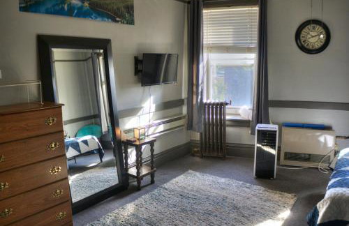 K3 2nd Floor Studio Stay, Eat, Drink, MTU, Keweenaw - Foto 3