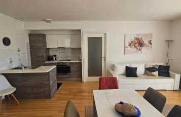 Sunny Lena Premium Family Apartment with Garden, Close to Beach & Pool - Foto 10