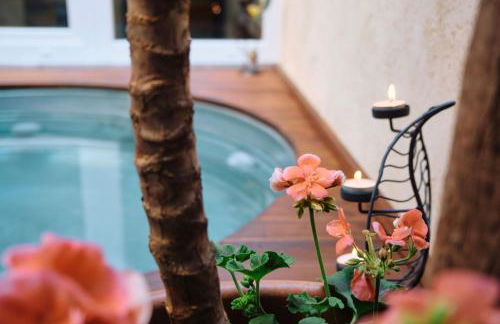 Basso 61, Cozy Oasis with Mini Pool and Courtyard - Foto 62