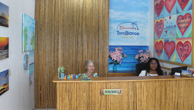 Toro Blanco Resort - Foto 2, Recepción