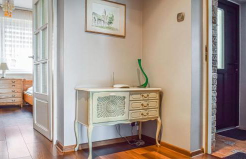 4 Bedroom Gorgeous Home In Nowe Warpno - Foto 23