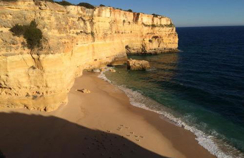 VILLA EBER - independent 1 & 2 bedroom apartments, pool, air con, fast Wi-Fi, near old town of Albufeira and beaches - Foto 64