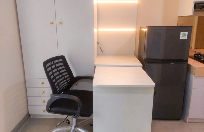 Cozy Living And Relaxing Studio Room Apartment B Residence - Foto 4