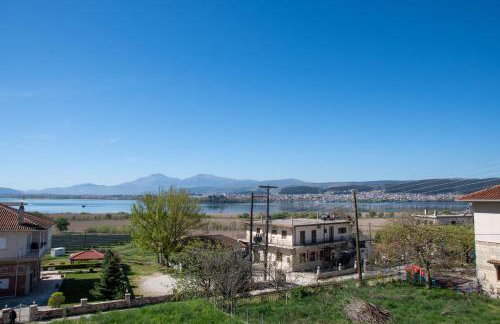 Lake House Ioannina - Photo 4