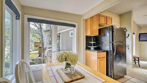 Lakeside Home with Boat Dock in Sunrise Beach - Foto 3