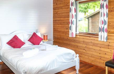 Ta Mill Cottages & Lodges - Brookview Lodge 1 - Foto 5