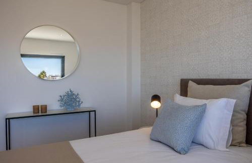 Silver Coast Beach Villa-Casa de Luxo com Piscina e Vista Mar - Photo 9