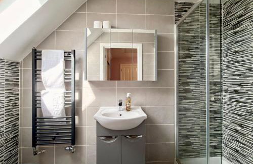 Ideal 4 Bedroomed House in Bicester - Foto 28