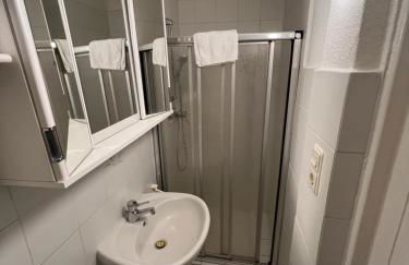 Monteure und Pendler willkommen! Komfortable 2 Zimmer Apartments in der Innenstadt - Foto 24