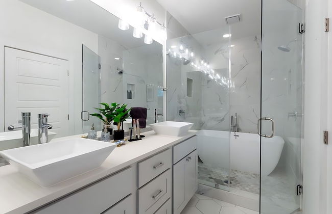 Pool Hottub Magic School Bus 5 Mins to Downtown - Photo 27