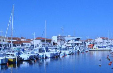 Studio BLEU, Neuf, classé 3 étoiles, Clim, Wifi, Lave-linge, Lit King Size, au calme et à 800m des plages de Valras Plage - Foto 16