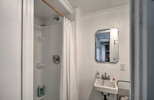 Cozy Stockbridge Cabin - Walk to Beach and Lake! - Foto 11