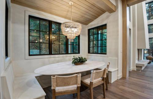 Pont de Rêves: Luxe Sundance Riverfront Chateau - Foto 18