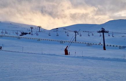Studio 5 pers plein SUD au pied des pistes Front de neige Arette La Pierre Saint Martin GR10 - Foto 4