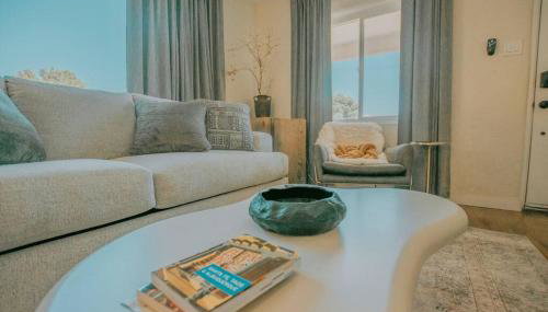 Casa Urbana-Close to Downtown-Hot Tub-Pet Friendly-No Pet Fees! - Foto 5