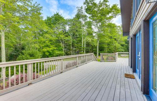 Cabin with Hot Tub and WiFi 4 Mi to Snowshoe Resort - Foto 30