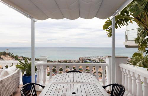 Exclusive Villa with Private Pool in Sitges - Photo 32