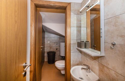 Villa Azi, a cozy mediterranean hideaway, peaceful and fenced - Foto 9