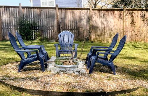 Modern 5BR with Full Kitchen, Game Room, Fenced Yard and BBQ Grill - Foto 7