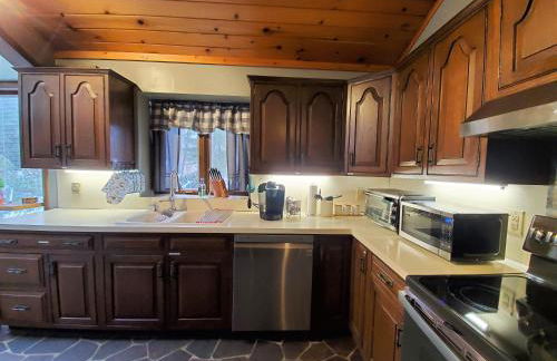 Spacious Gateway, Walk to POOL & BEACH, Hot tub, Game room - Foto 30